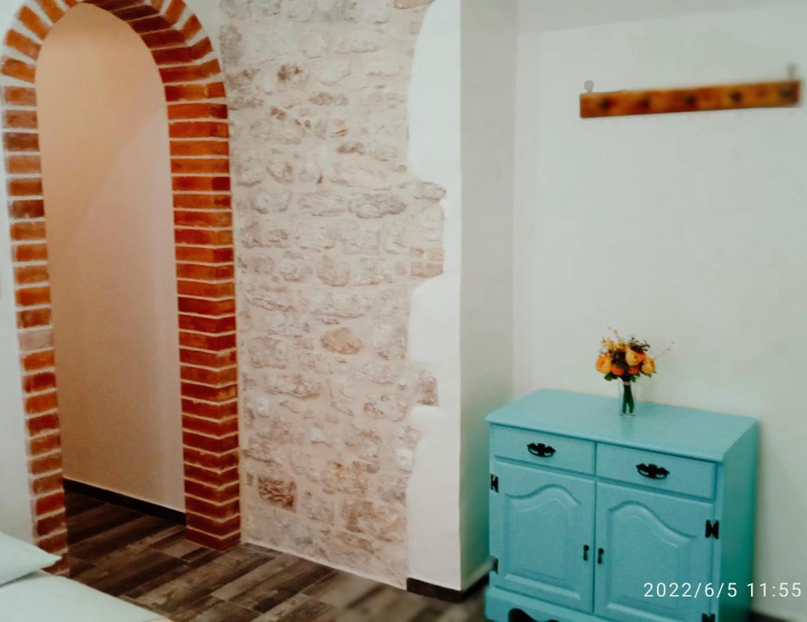 Rooms And Apartments Djanovic Split Extérieur photo
