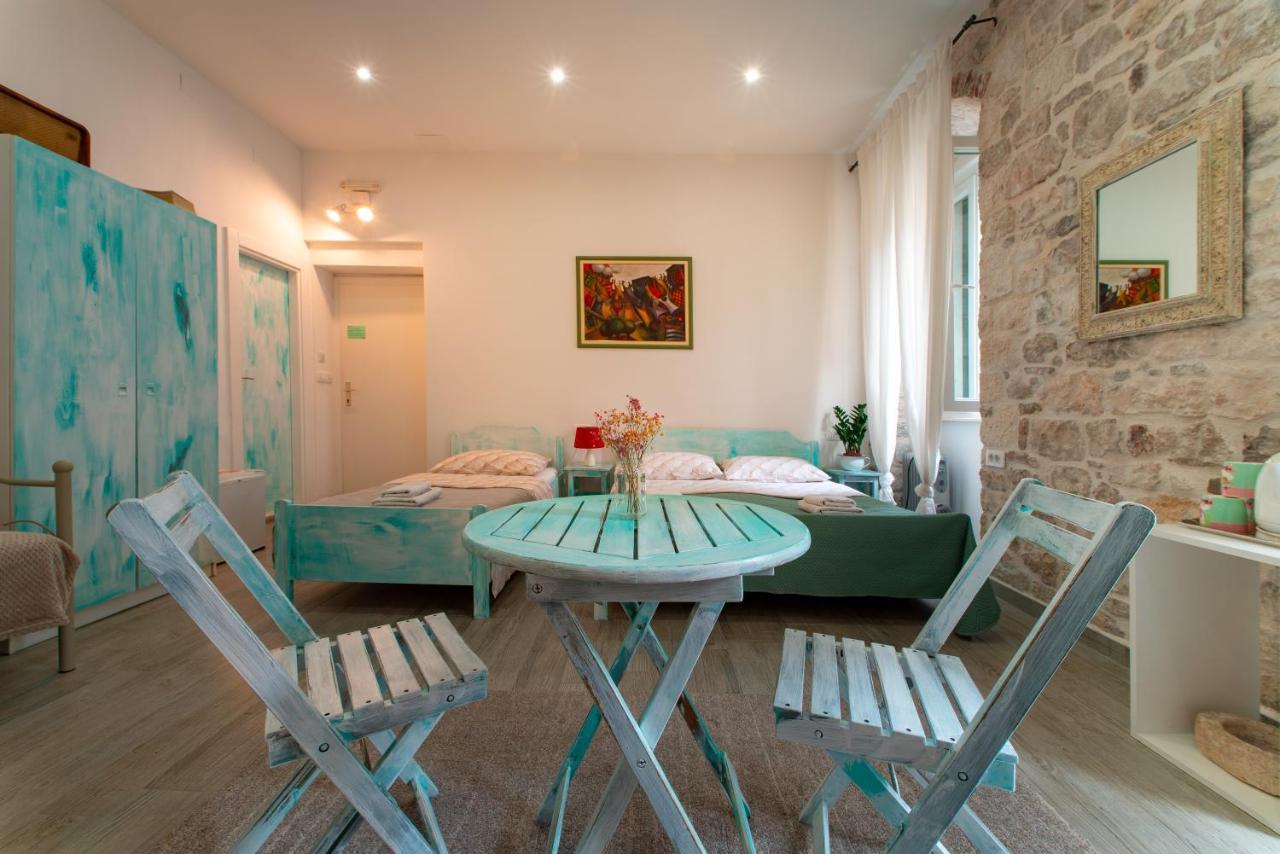 Rooms And Apartments Djanovic Split Extérieur photo