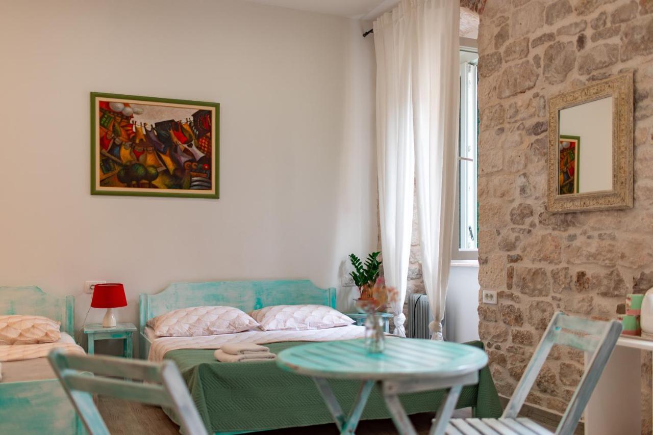 Rooms And Apartments Djanovic Split Extérieur photo