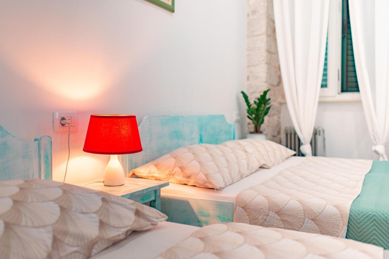 Rooms And Apartments Djanovic Split Extérieur photo